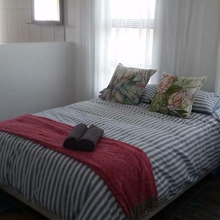 Rustic Rest Mossel Bay Villa Esterno foto